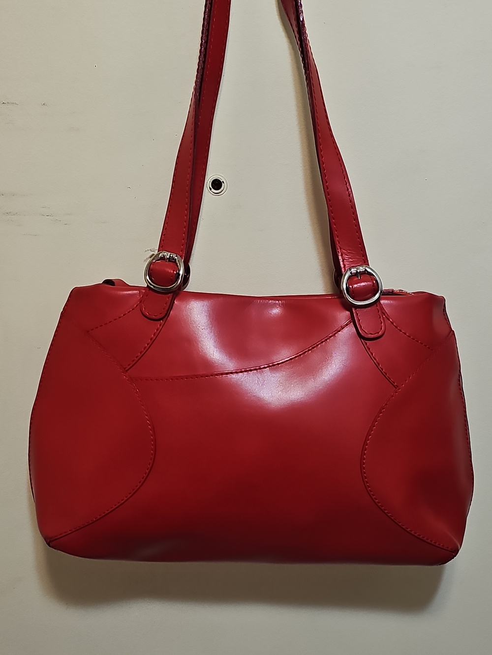 NICOLI Italy Red Shoulder Bag with Silver Hardware